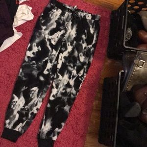 New York & Company Pants
